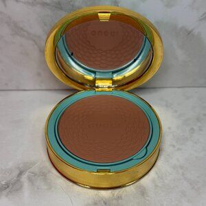 GUCCI POUDRE DE BEAUTE ECLAT SOLEIL-SHADE-01